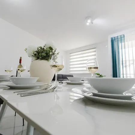 Apartment Ruby Fl8 By Homely Malta! Ix-Xaghra ta' Barra