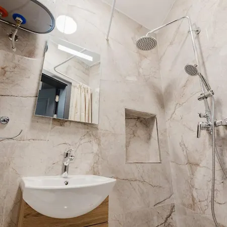 Ruby Fl8 By Homely Malta! *