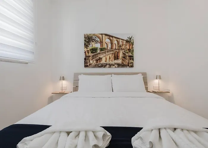 Ruby Fl8 By Homely Malta! Apartment